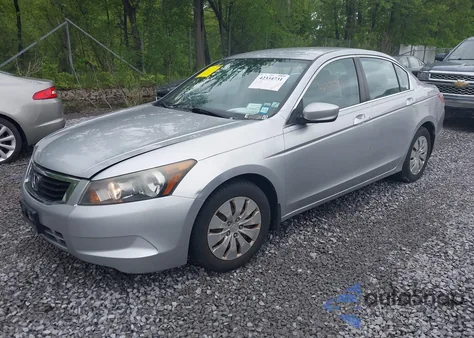 2008 Honda Accord 2.4 Lx z USA, uszkodzony, nr VIN 1HGCP26398A082999